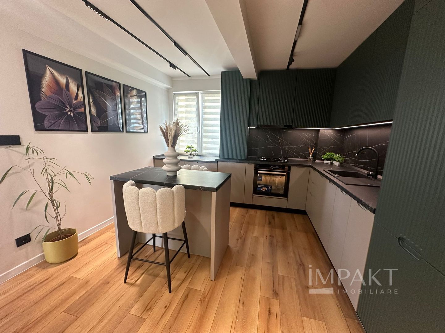 Apartament de inchiriat cu 2 camere decomandate,zona semicentrala! - Poză 7