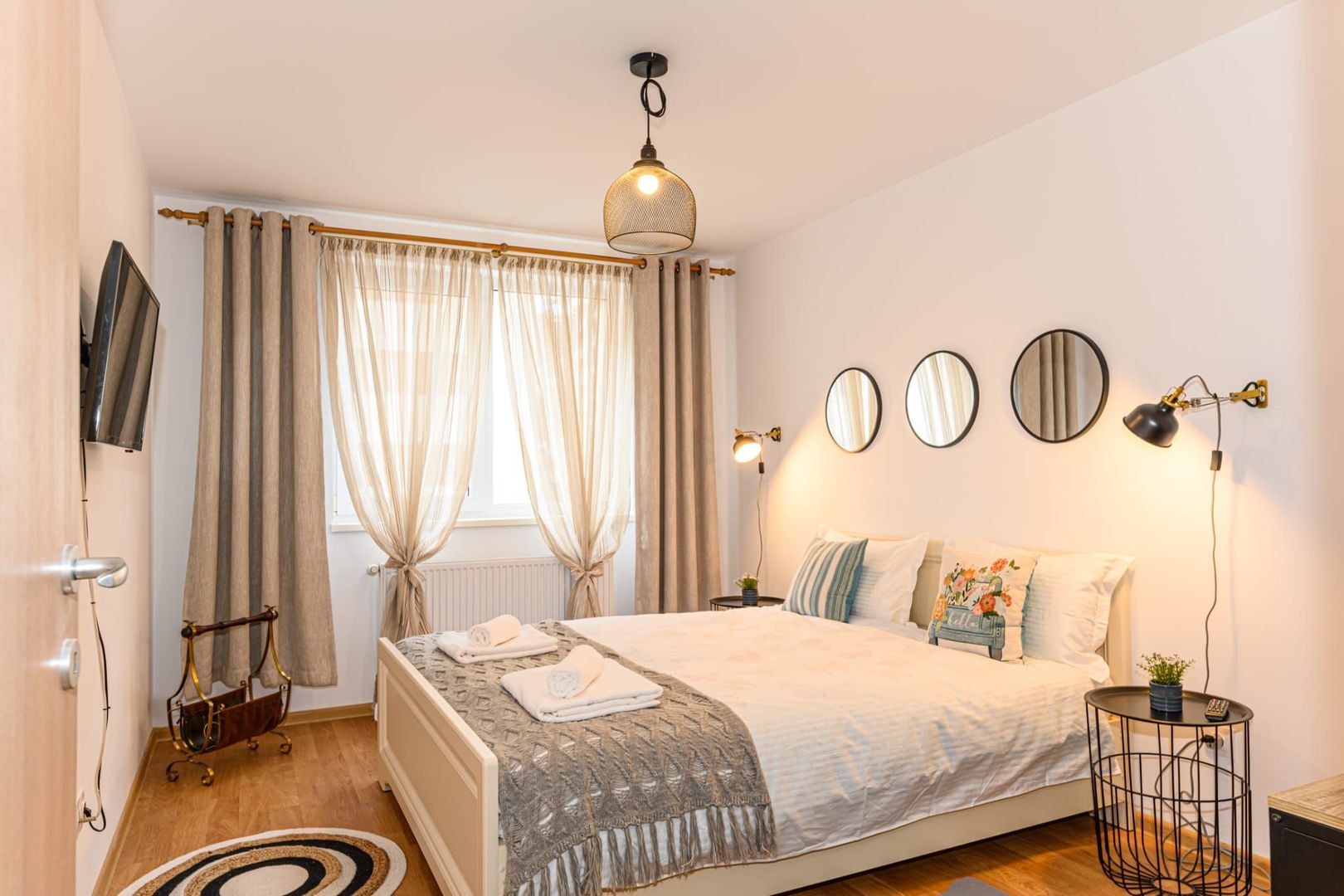 Cartier URBAN, lângă Mall Coresi, apartament 2 camere, mobilat, 550 euro - Poză 13