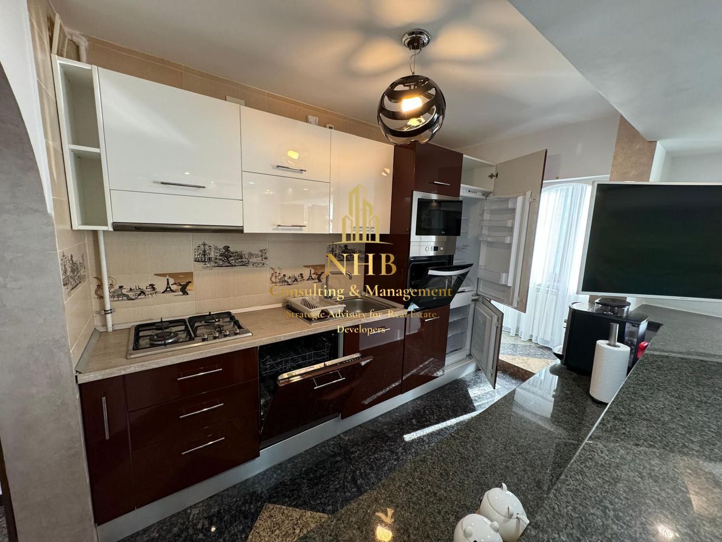 Apartament spațios de 2 cam. Rond Alba Iulia - Poză 12