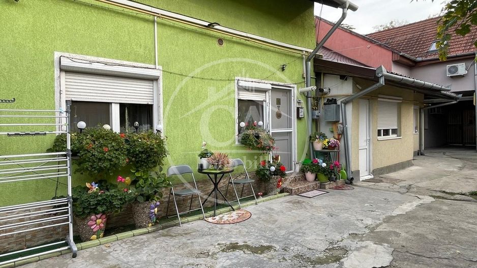 Apartament cu 3 camere la curte comuna de vanzare, Orasul Nou, Oradea - Poză 16