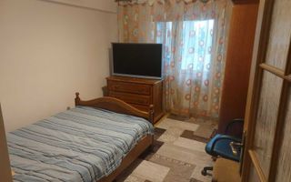 Închiriere apartament 3 camere Pacurari Alpha Bank - Poză 5