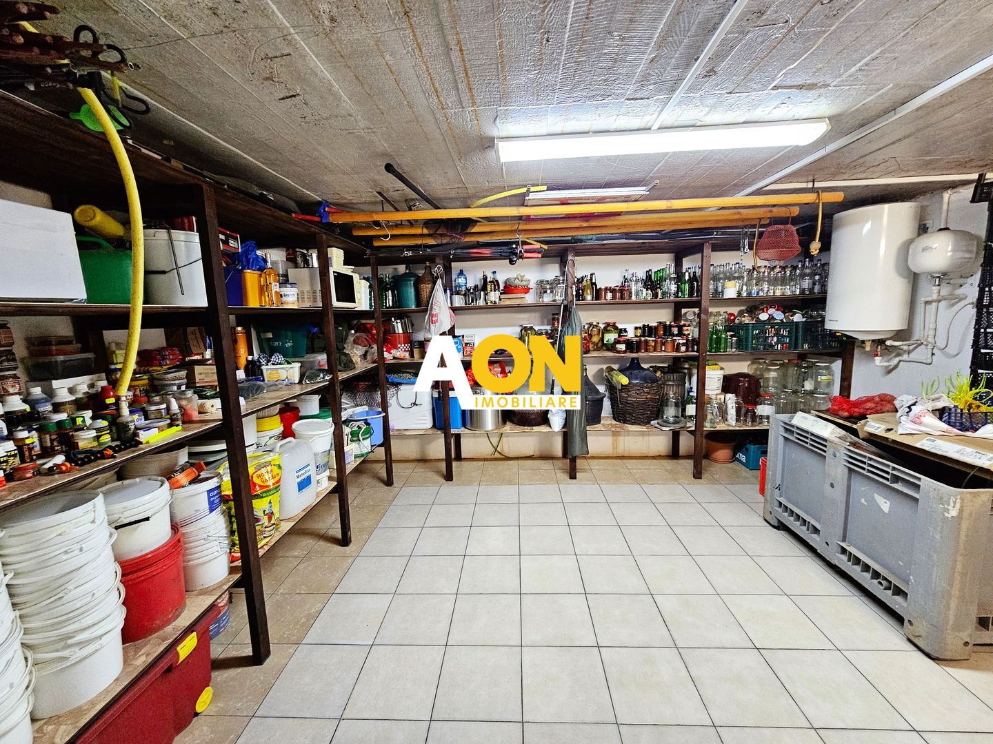 Casa cu 2 corpuri de cladire, 504 mp teren, Lipoveni - Poză 17