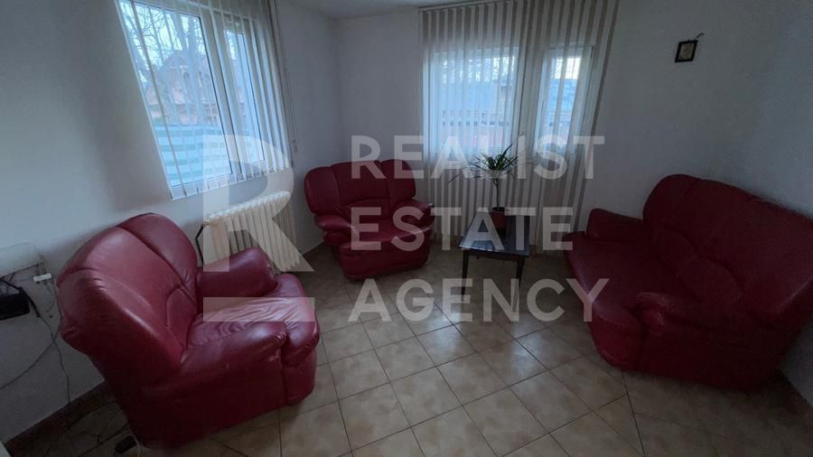 Vilă spațioasă, 6 camere, Copou -Sărărie - Poză 9