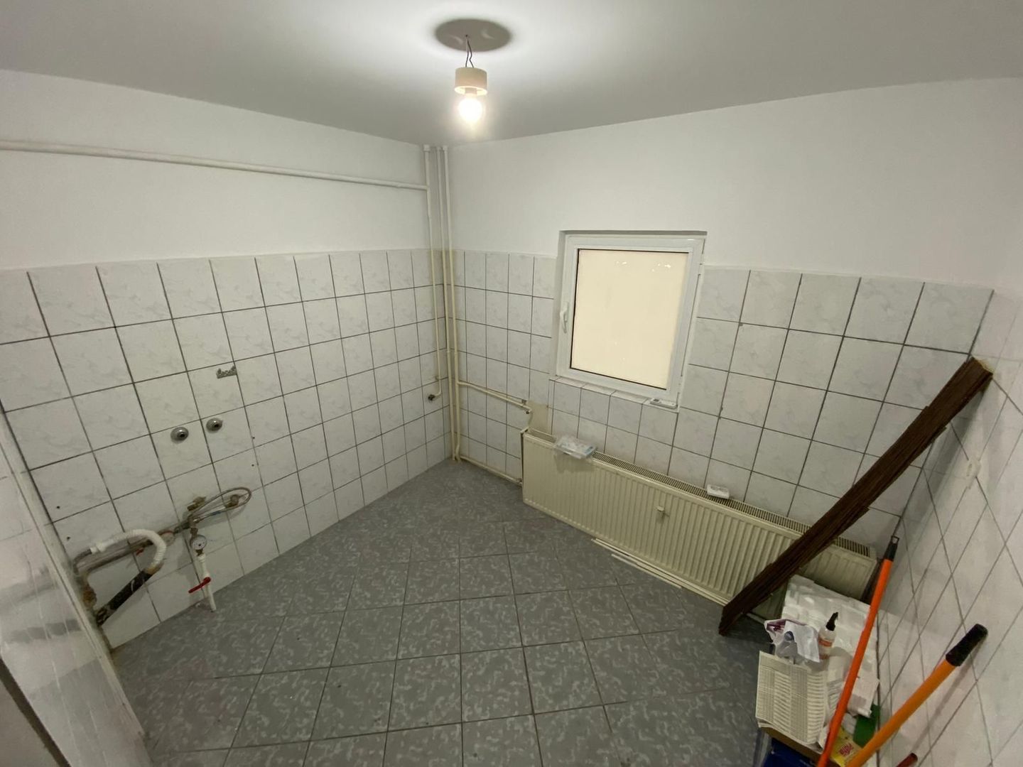 De vanzare/inchiriat spatiu comercial  Siderurgistilor 82.000 euro/2500 lei - Poză 6