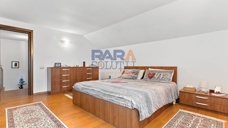 Casă cu 3 dormitoare și 2600 mp teren - Poză 11