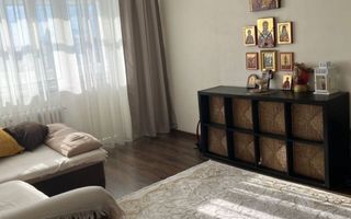 Apartament Regie 2 camere - Poză 2