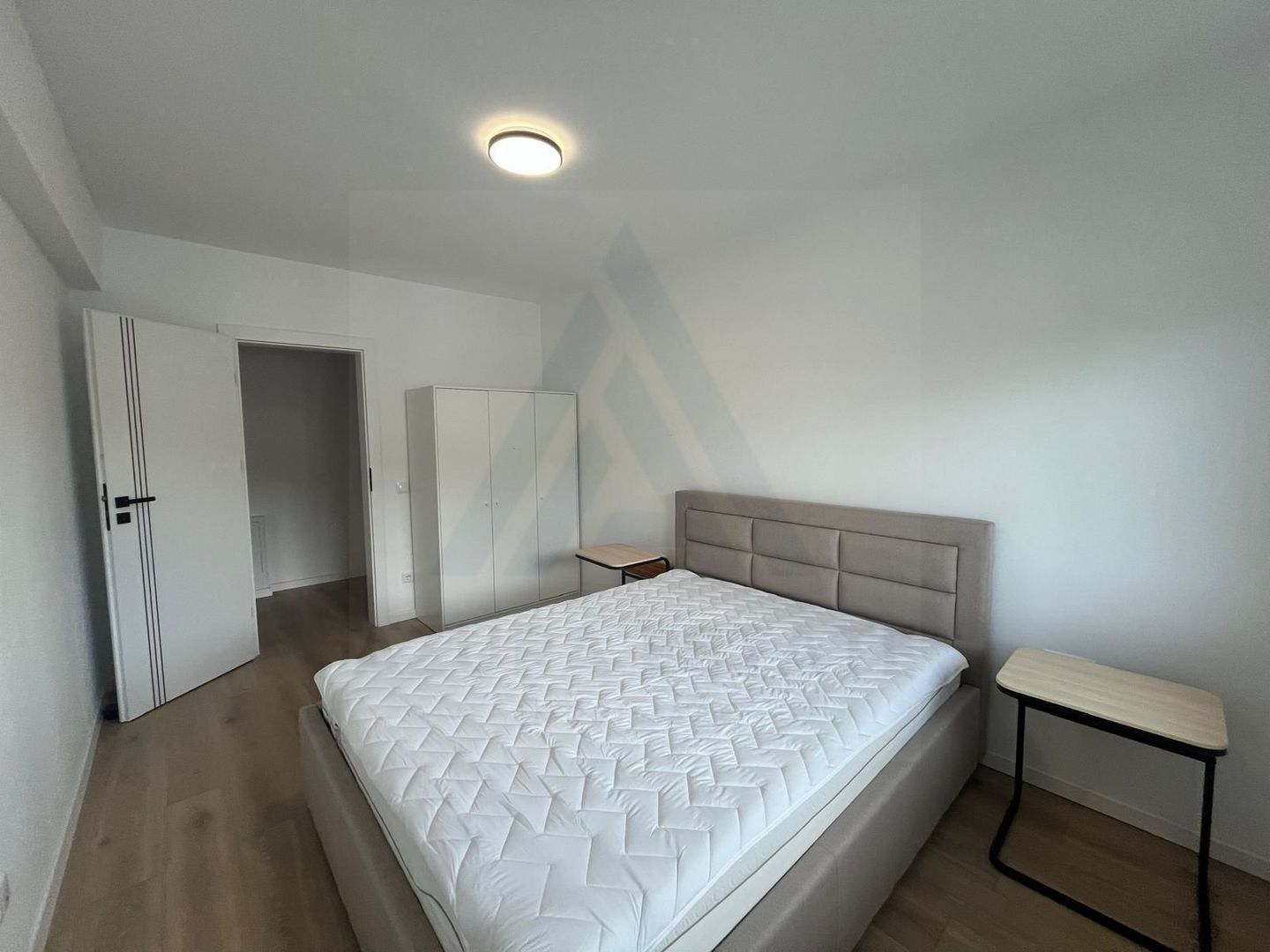 Apartament premium 3 camere 65 mp utili balcon 7 mp parcare Selimbar - Poză 8