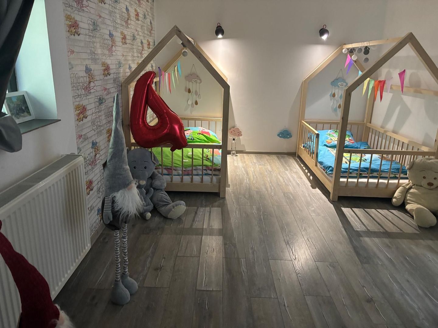 Vila 23 august 4 camere,  teren 230m2 - Poză 12