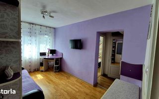 Apartament 2 camere Cetate – Complet Renovat Izolat Loc Parcare Privat - Poză 2