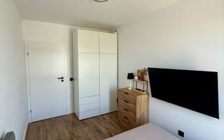 Apartament decomandat cu 3 camere, ultimul etaj, Traian Vuia. - Poză 4
