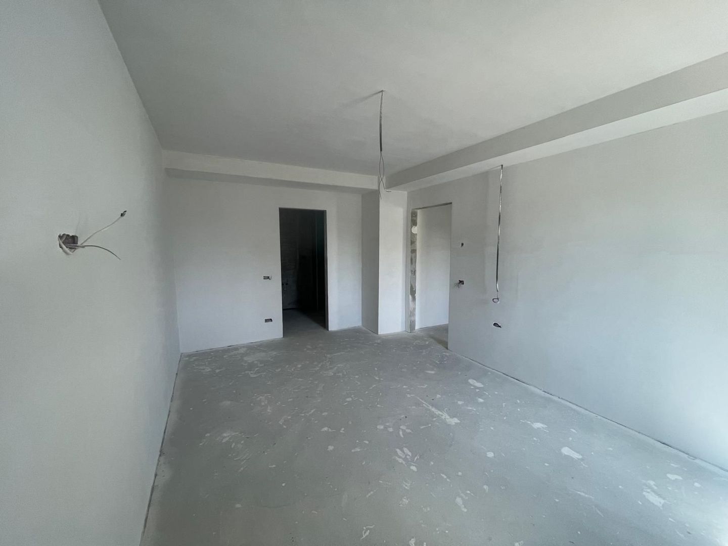 Apartament nou, ultracentral, 3 cam, 89,4 mp. 165 000 E (+TVA ) - Poză 5
