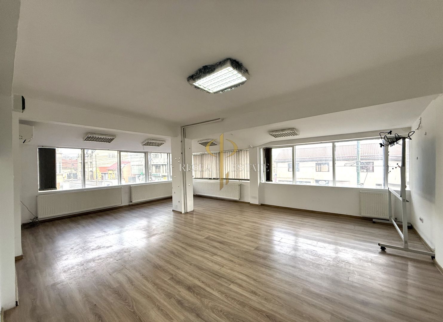 Spațiu pentru birouri| 100 mp| Zona Modern - Calea Dorobantilor - Poză 1