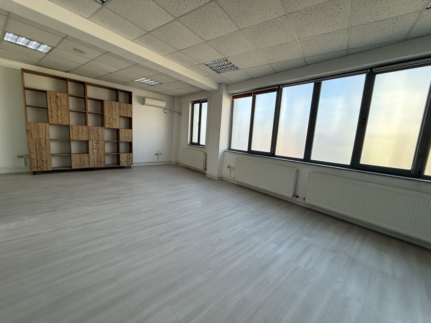 CLADIRE DE BIROURI P+4 ZONA COTROCENI - Poză 11