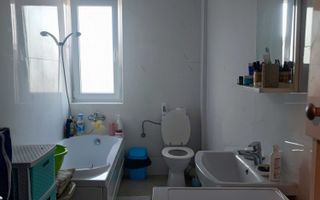 Închiriez apartament cu 1 camera, cartier Iriss - Poză 3