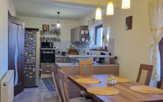 Casa 5 camere | 160mp | Terasa | Balcon | Pivnita | Sura Mica - Poză 3