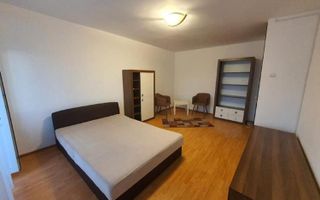 GARSONIERA DRAGUTA, 13 SEPTEMBRIE - Poză 1