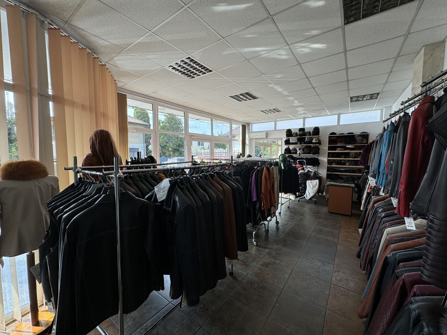 Clădire Multifuncțională de Vânzare în Târgu Mureș, Zona Gării - Poză 9