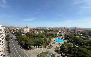 De vanzare apartament 2 camere, vedere superba Cetatea Alba Carolina - Poză 14