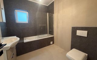 Casa individuala finalizata. Acces asfaltat - Poză 11