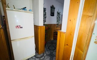 APARTAMENT 2 CAMERE ETAJ 2 GRUI CAMPULUNG - Poză 8