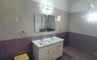 Casă lângă Cetatea Alba Carolina ideală pentru investiție sau locuința - Poză 11