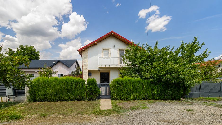 Casă de vânzare Tâncăbești cu grădină, aproape de lac - Poză 24