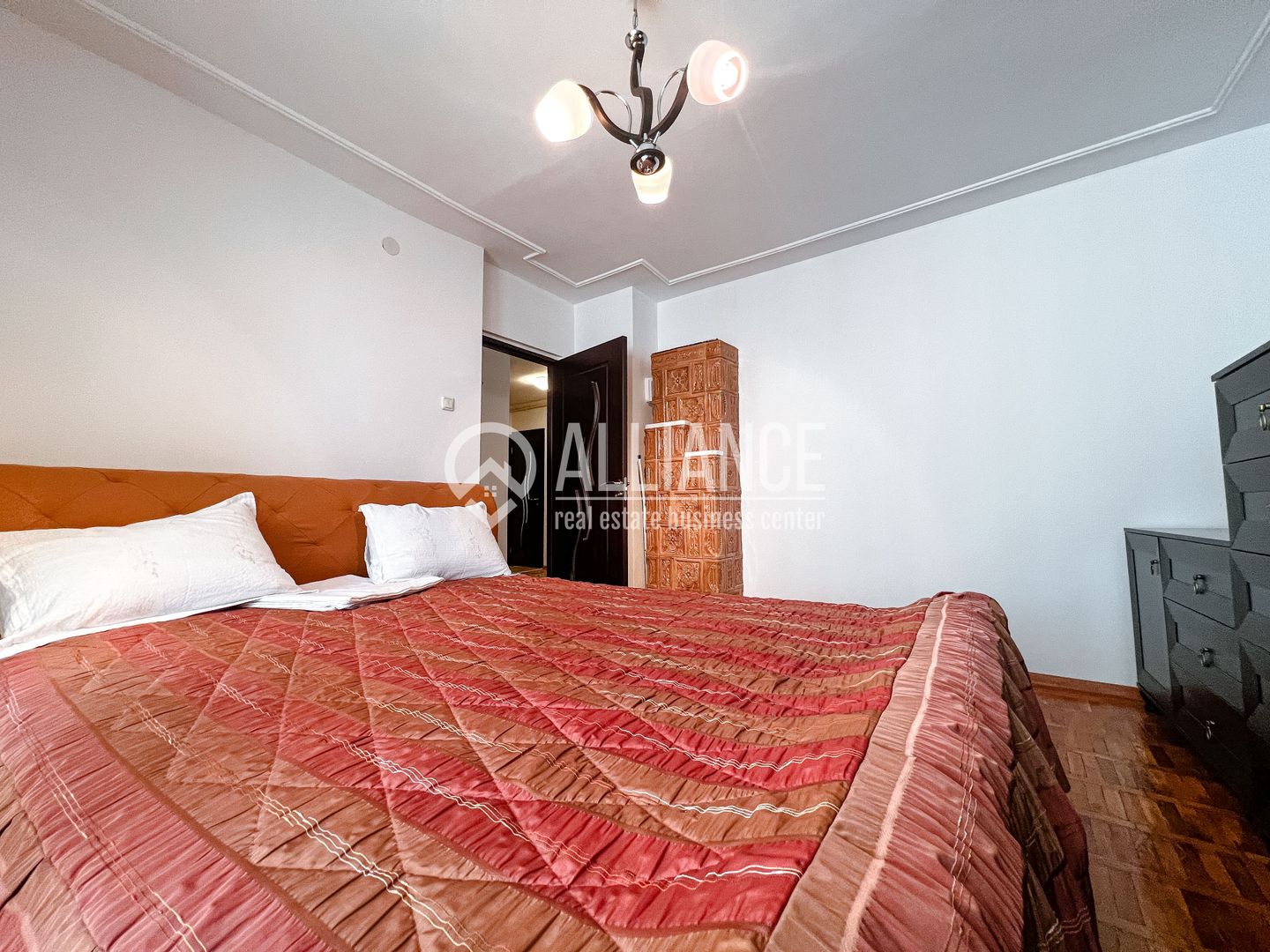 GARA(COD 05) - Apartament 3 camere spațios, complet mobilat și utilat - Poză 8