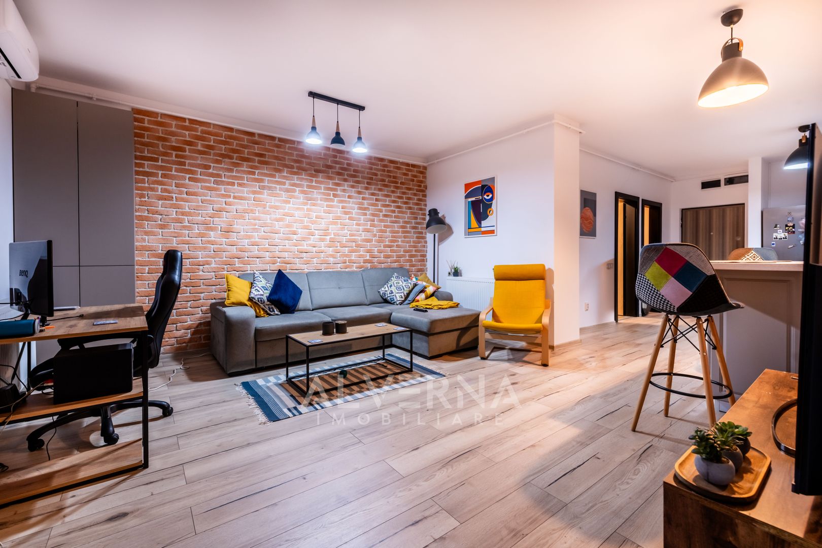 Apartament 2 camere | 58mp + balcon 14mp | aer conditionat | Borhanci - Poză 2