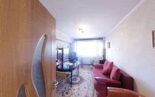 Apartament 4 Camere Ultracentral, Decomandat, Etaj 2 - Poză 2