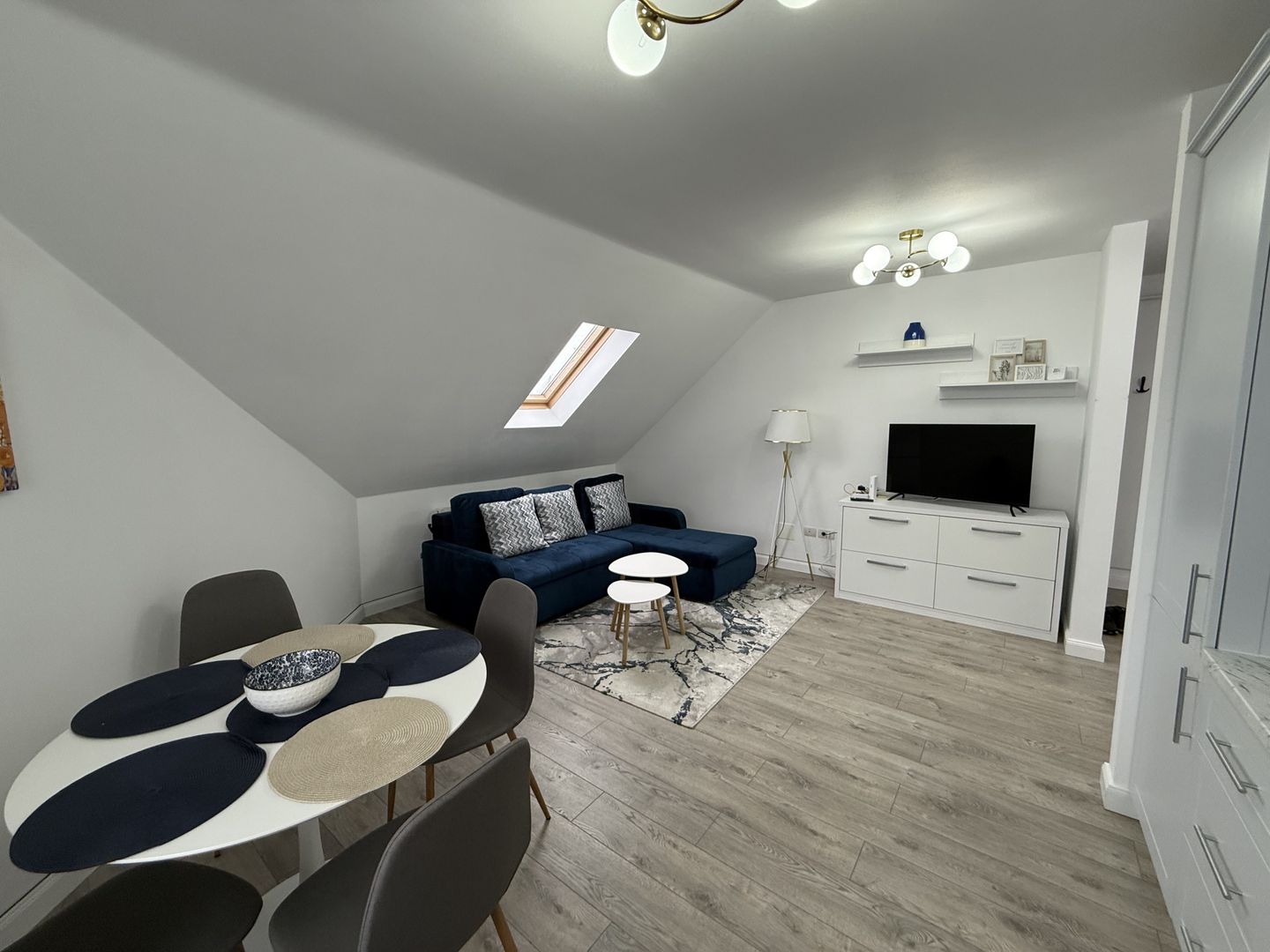 Apartament 3 camere | Zona centrala Radauti | Decomandat - Poză 7