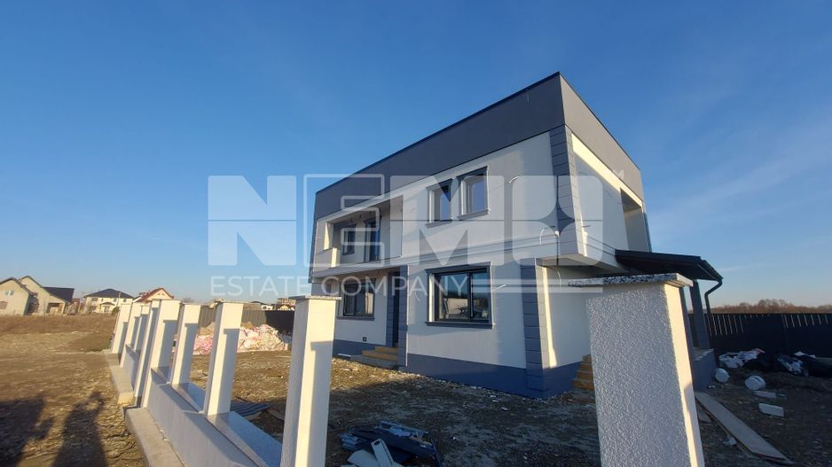 Casă Modernă și Spațioasă | Rădăuți | 4 ARI - Poză 1
