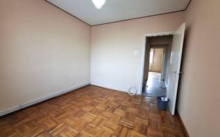 Apartament cu 4 camere, zona Nord - Poză 8