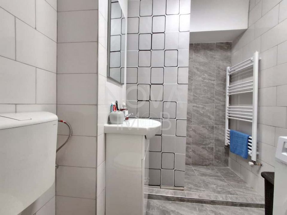 Apartament 3 camere de vanzare, Zona Garii - Poză 6