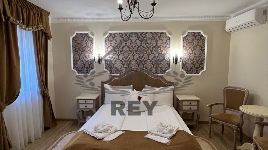 Vila de vanzare in zona Centrala/Orasul de jos - Poză 39