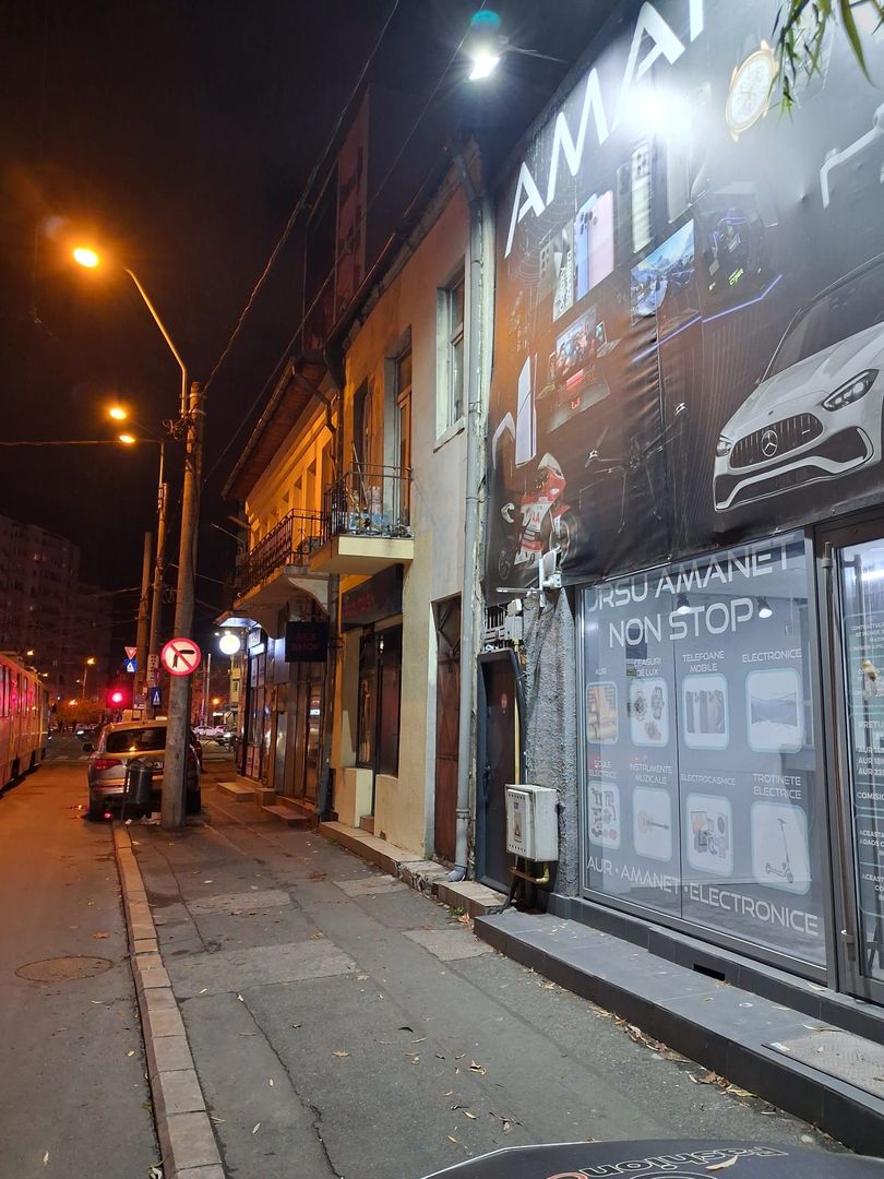 Spațiu comercial complet echipat - Poză 12