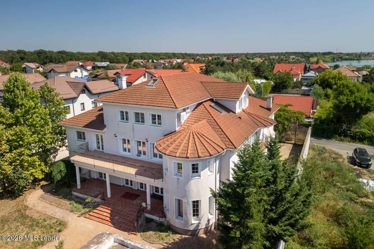 Cernica - Intre Lac si Padure, Vila luxoasa 946 MP, teren 1382 MP - Poză 98
