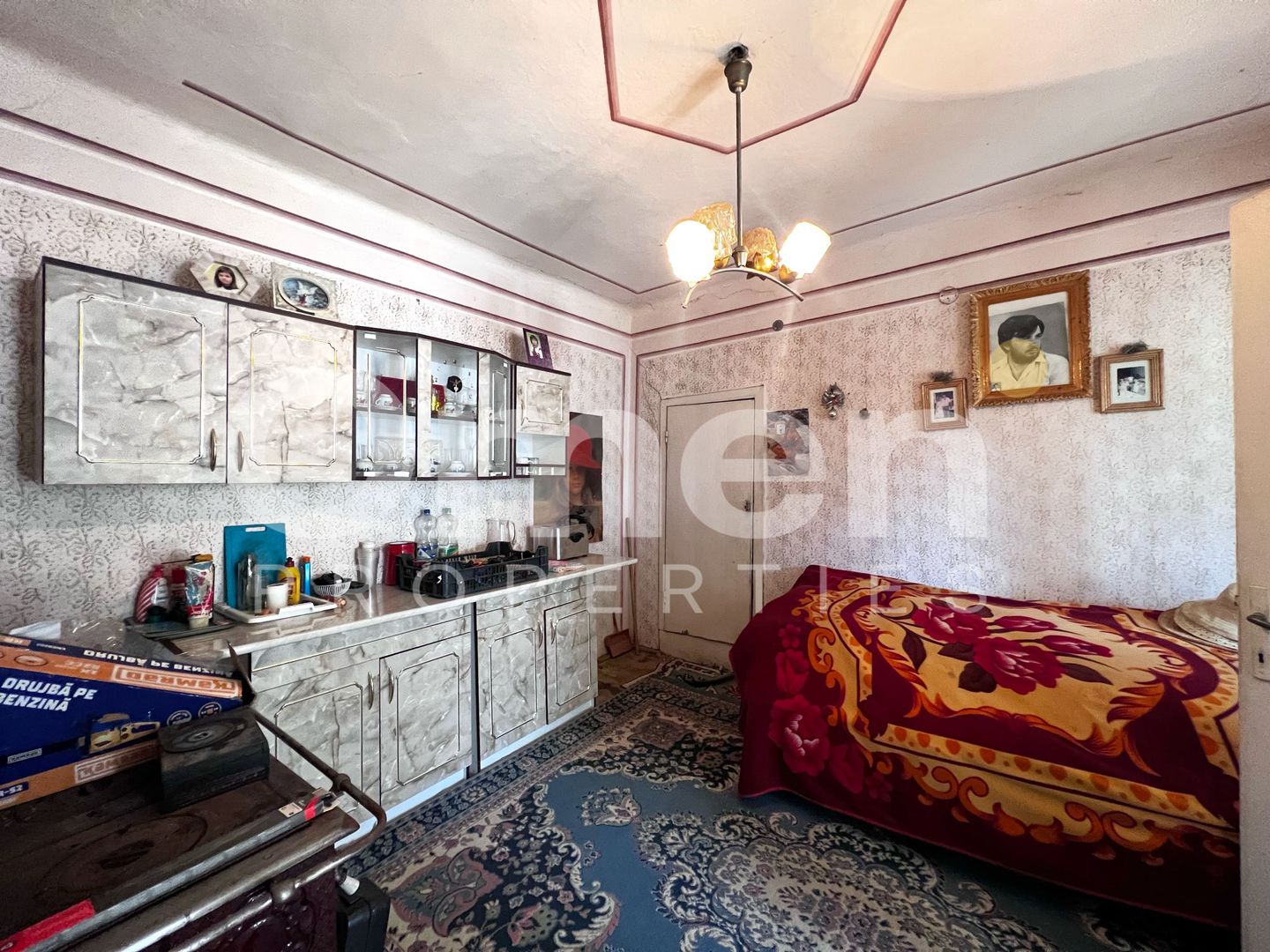 Casă bătrânească | 1500 mp teren, | Tăuții-Măgherăuș. - Poză 8