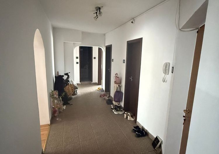 De vanzare Apartament 3 camere, Calea Calarasilor, Hyperion, CENTRAL - Poză 8