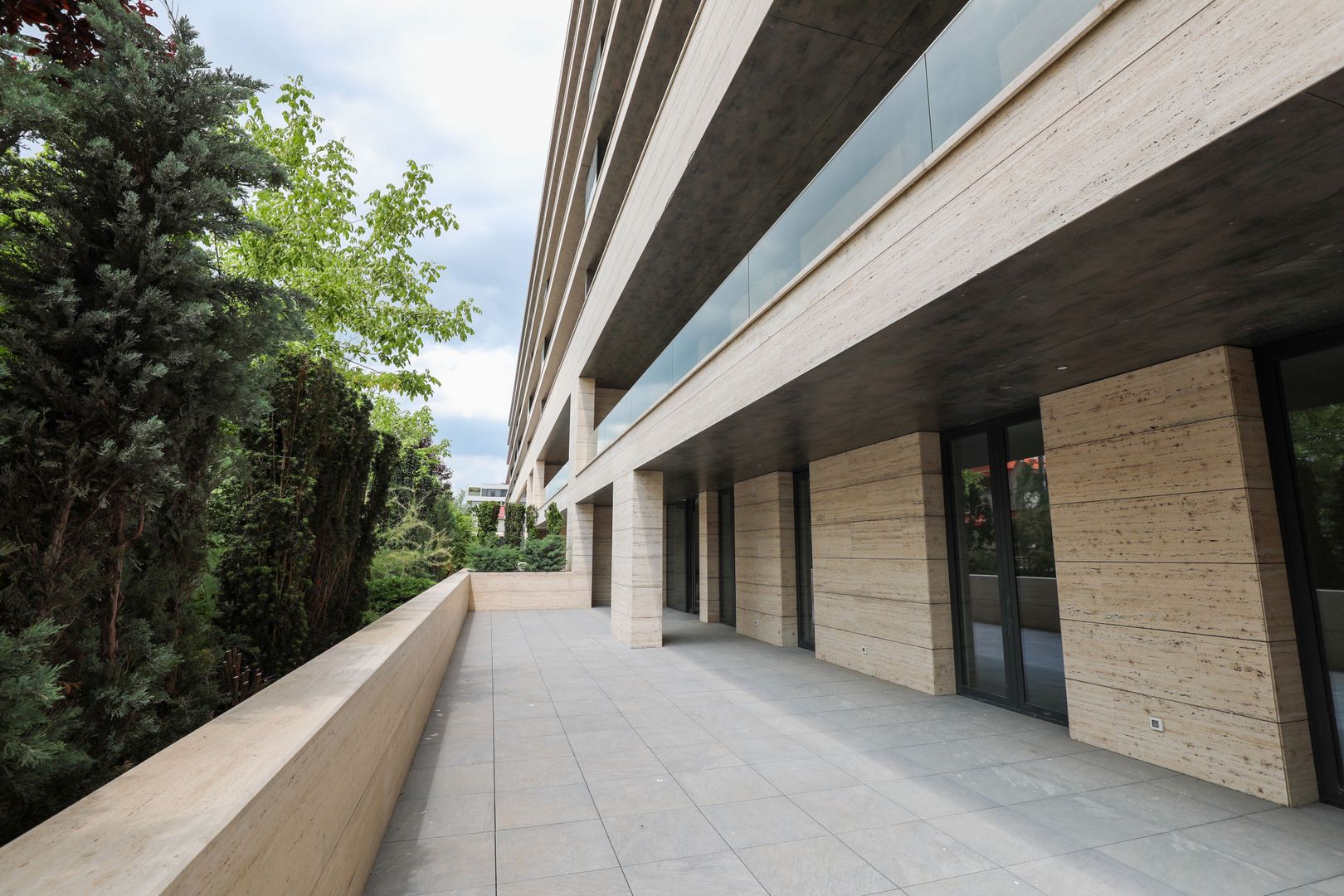 Apartament 3 camere  cu terasa EXCLUSIVIST - Poză 4