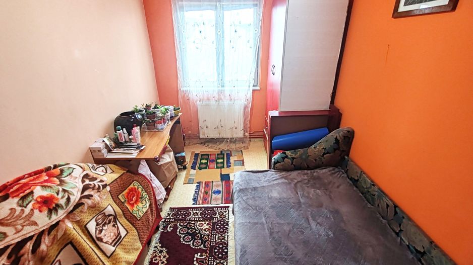 3 Camere, Central, Ideal pentru Familie, Liniste, An '81 - Poză 19