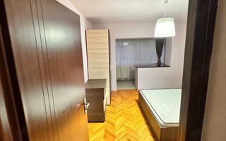 Apartament 4 camere Complexul Studentesc etaj 1 - Poză 4