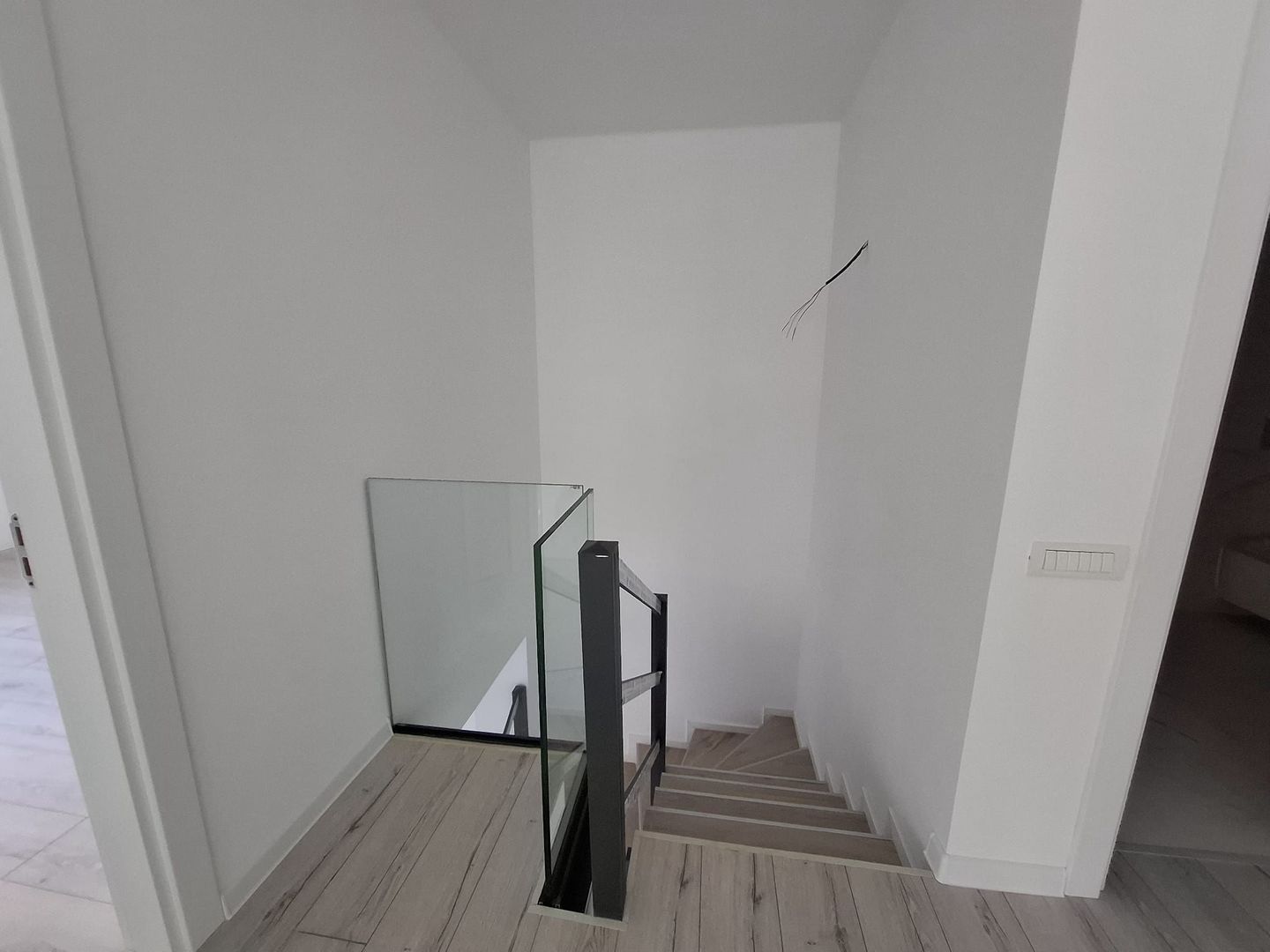 4 camere Bloc Nou Rezidential Birouri L330 GranVia Lake View - Poză 15
