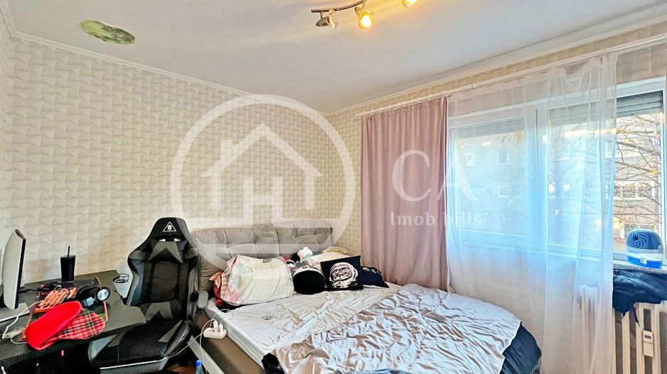Apartament cu 4 camere de vânzare in zona Nufărul, Oradea - Poză 10