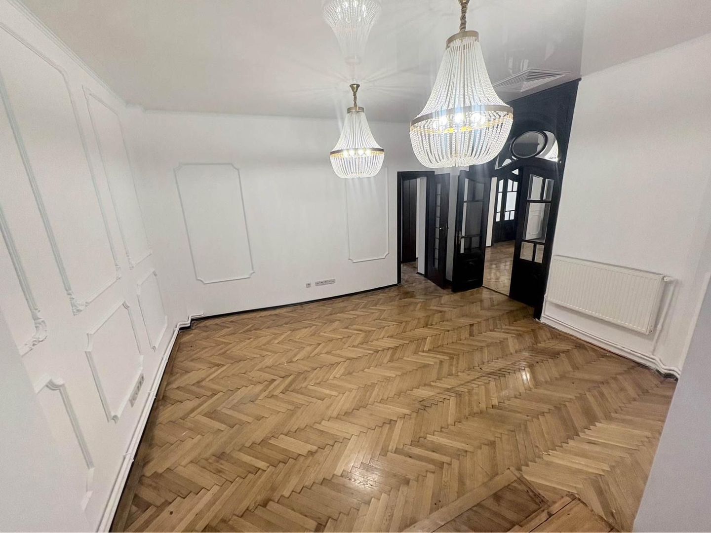 Apartament deosebit în vilă interbelică | Zonă centrală | 6 camere - Poză 6