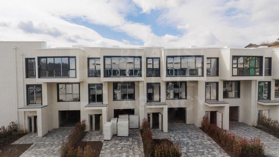 Vânzare, townhouse, 3 nivele, Complexul Rezidențial Hora Village - Poză 18