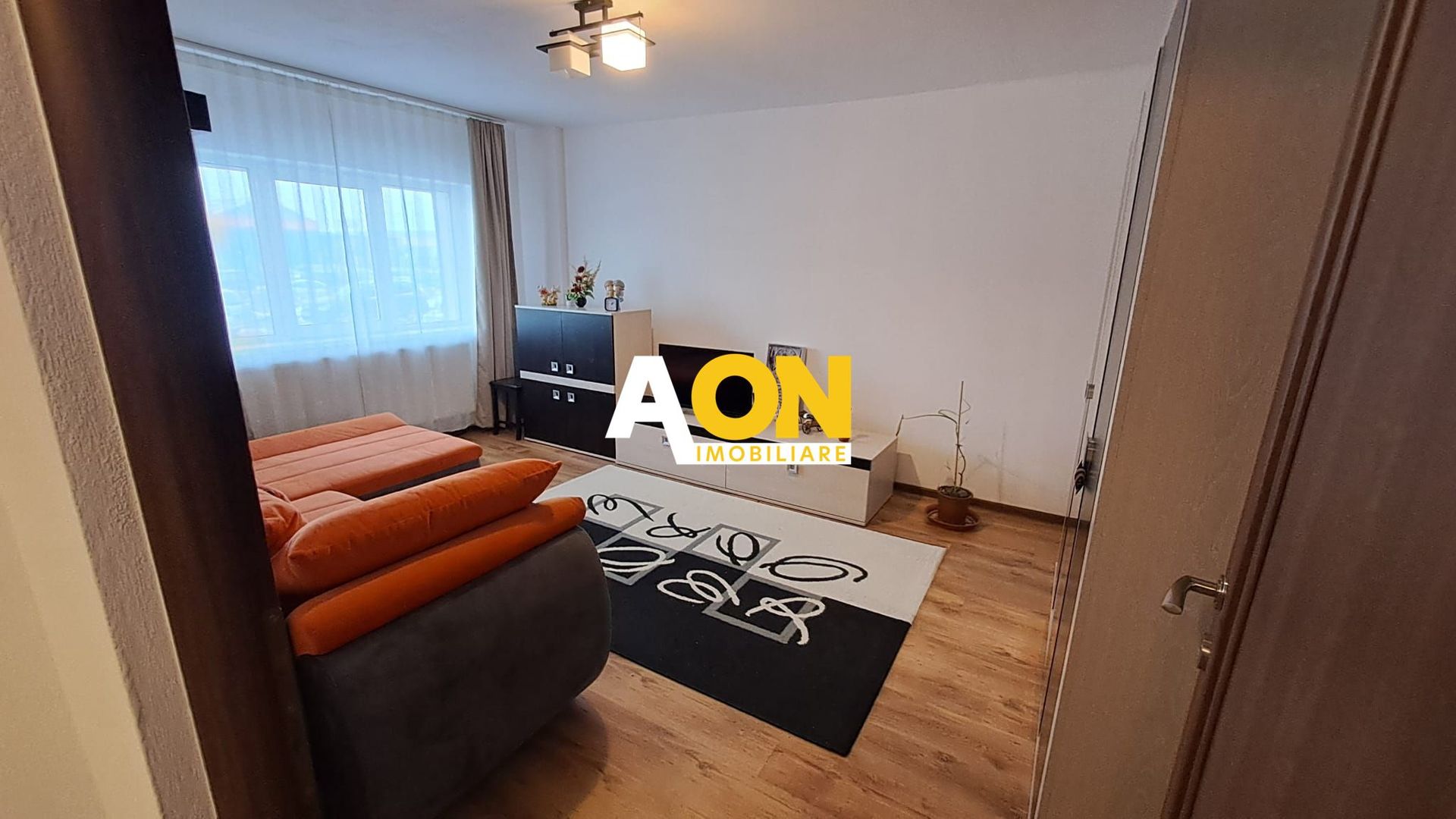 Apartament 2 Camere Decomandat, Complet Mobilat - Poză 2