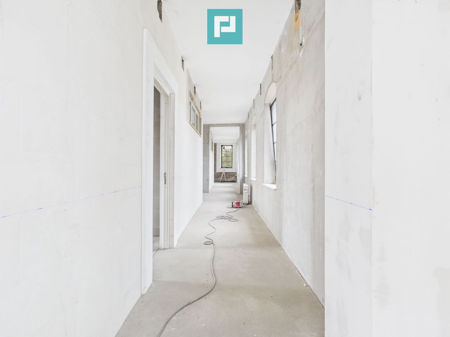 Spațiu de 270 mp pentru investiții în Periam - Poză 5