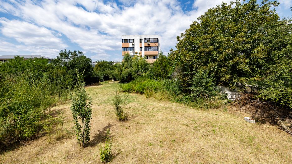 Teren intravilan 1.200 mp, doua loturi, Sector 6 - Poză 15