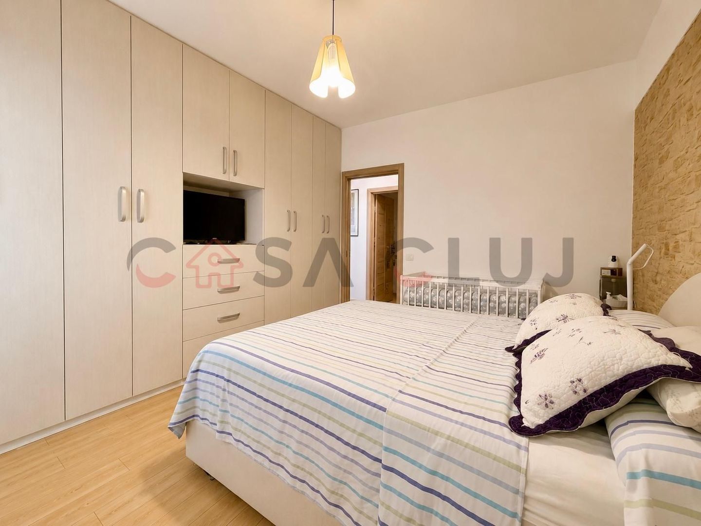 3 camere la cheie, bloc nou, 2 parcări subterane, terasă cu piscină - Poză 7