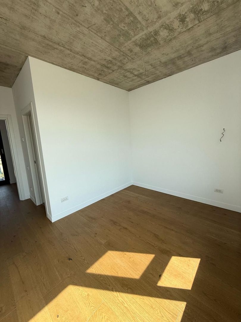 Vila tip UV02 mobilata complet in Amber Forest-prima inchiririere - Poză 11